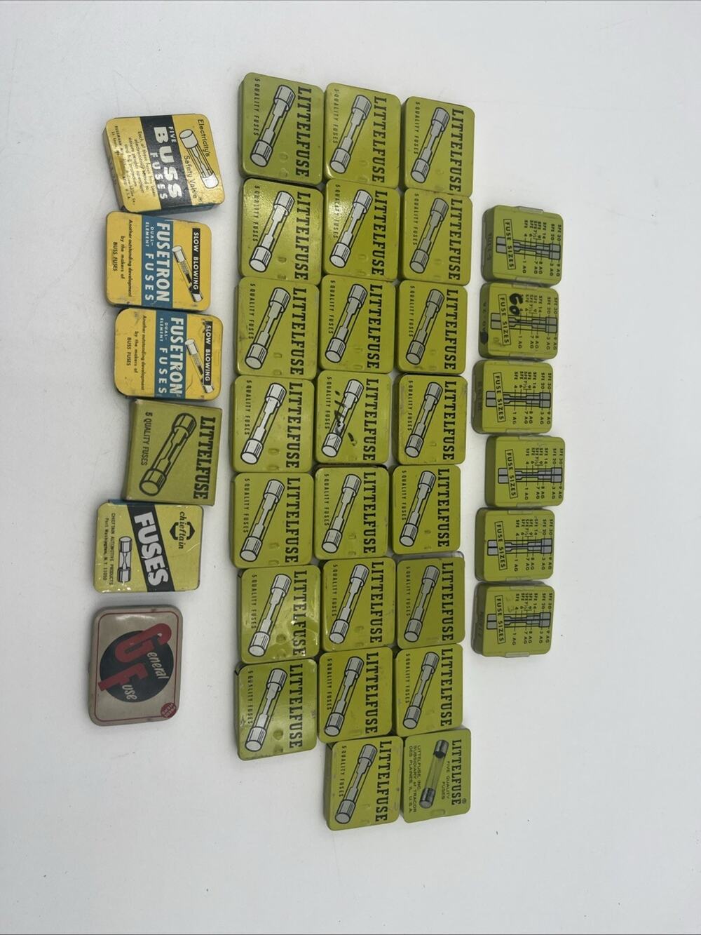 Lot ≈100 vintage SLOW BLOW fuses in original Metal tins — assorted LITTLEFUSE